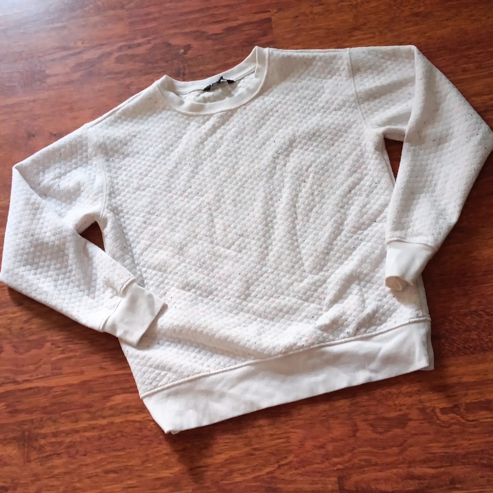💟Quilted‎ sweatshirt